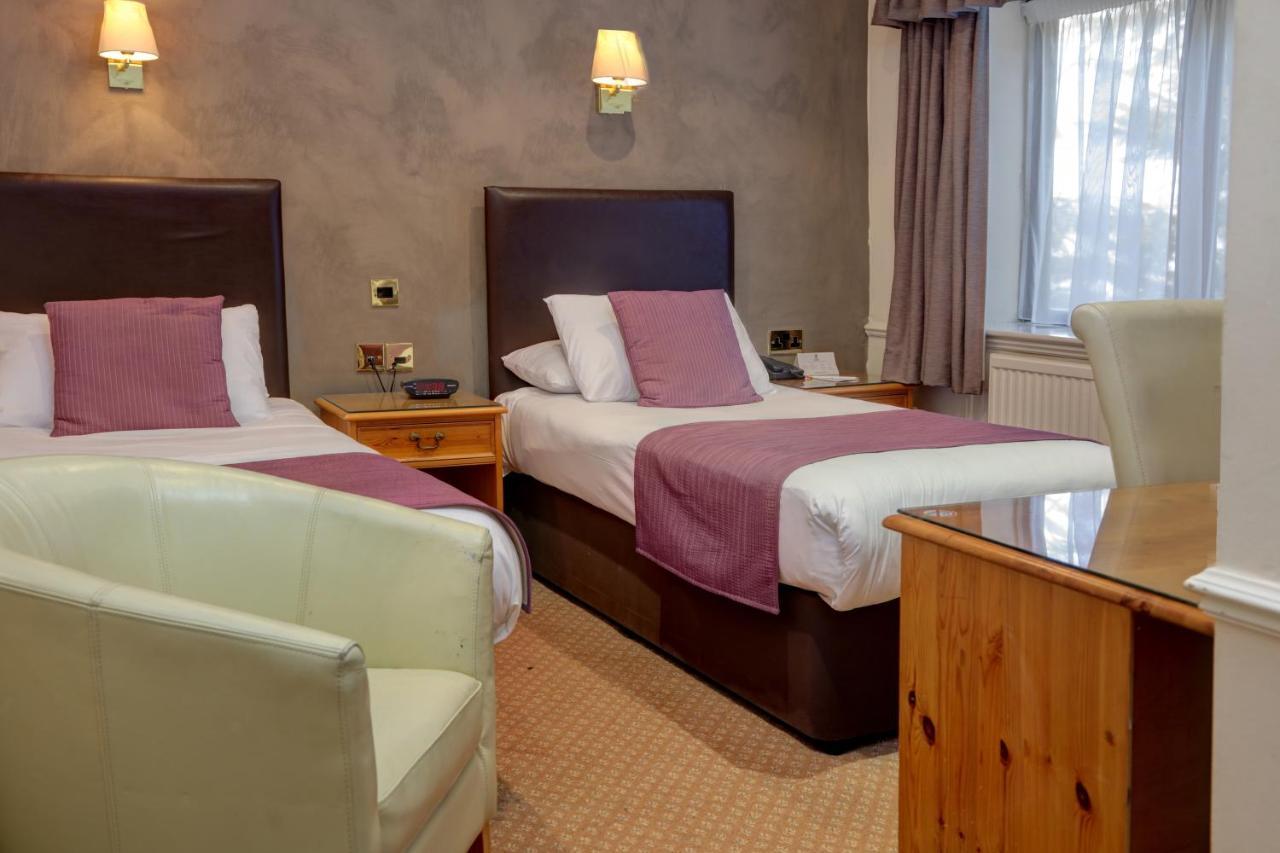 Burnley North Oaks Hotel And Leisure Club Екстер'єр фото