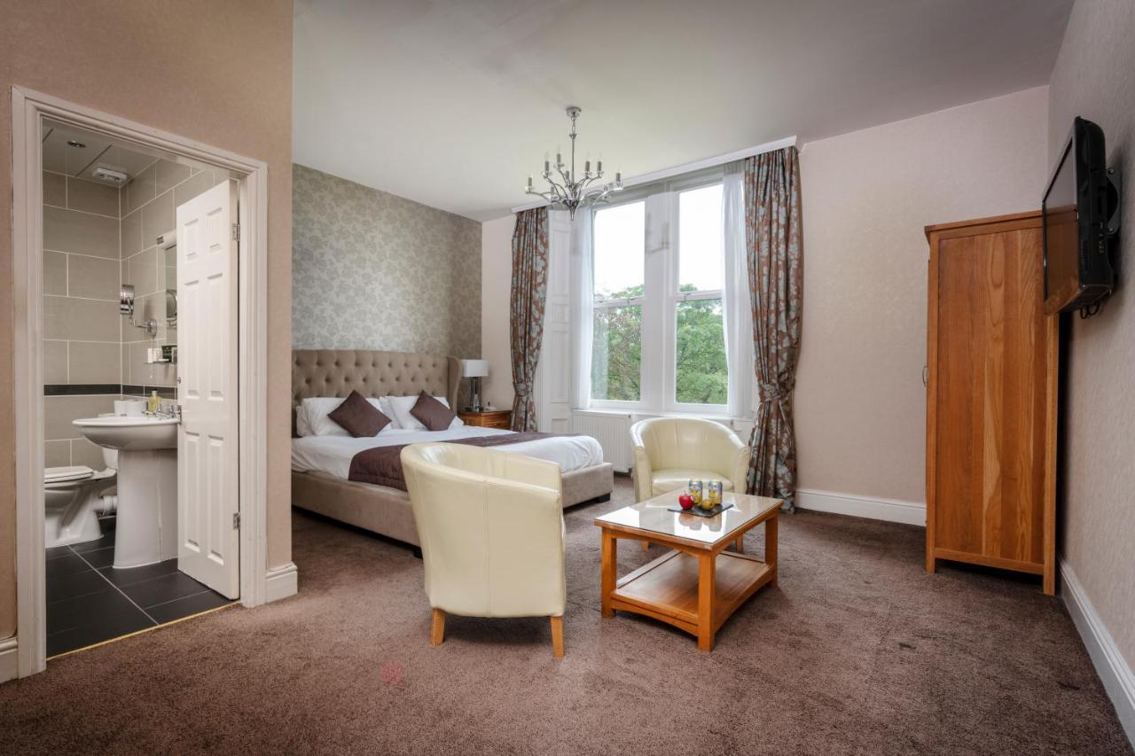 Burnley North Oaks Hotel And Leisure Club Екстер'єр фото